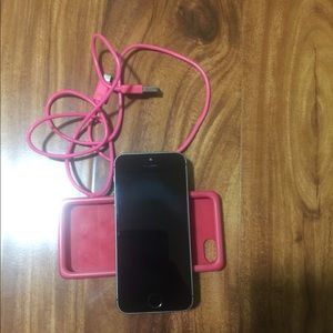 iPhone 5SE 64gb sprint unlocked